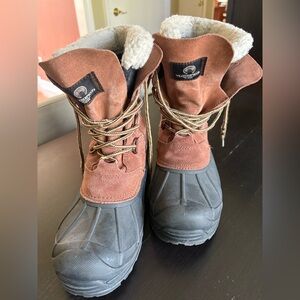 Weatherproof Brown and Black Winter Boots